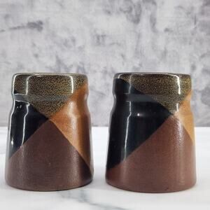 Treasure Pottery Craft stone/ceramic salt & pepper shakers Retro 70s glaze brown
